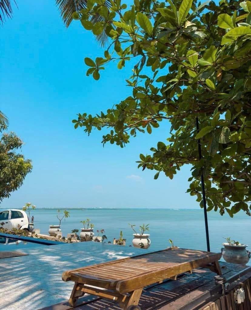 Lagoon Bay Resort Negombo Kültér fotó